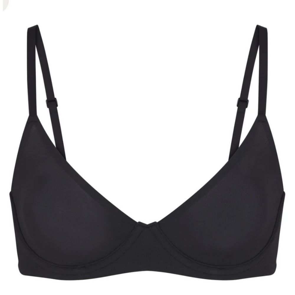 SKIMS Fits Everybody Unline Bra Size 30C